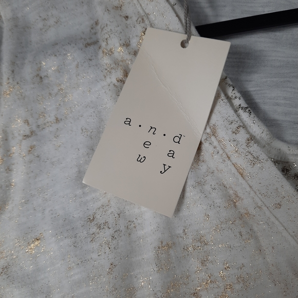 And eawy two piece top size XXL - Picture 4 of 7